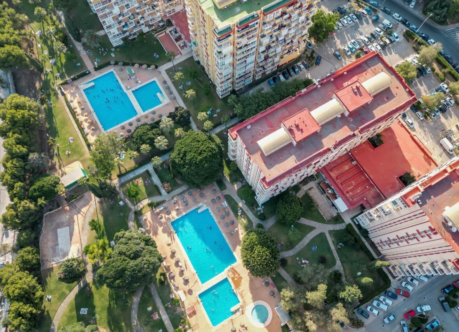 Coastal Feeling, Pools & Views Apt Agata Бенальмадена Экстерьер фото